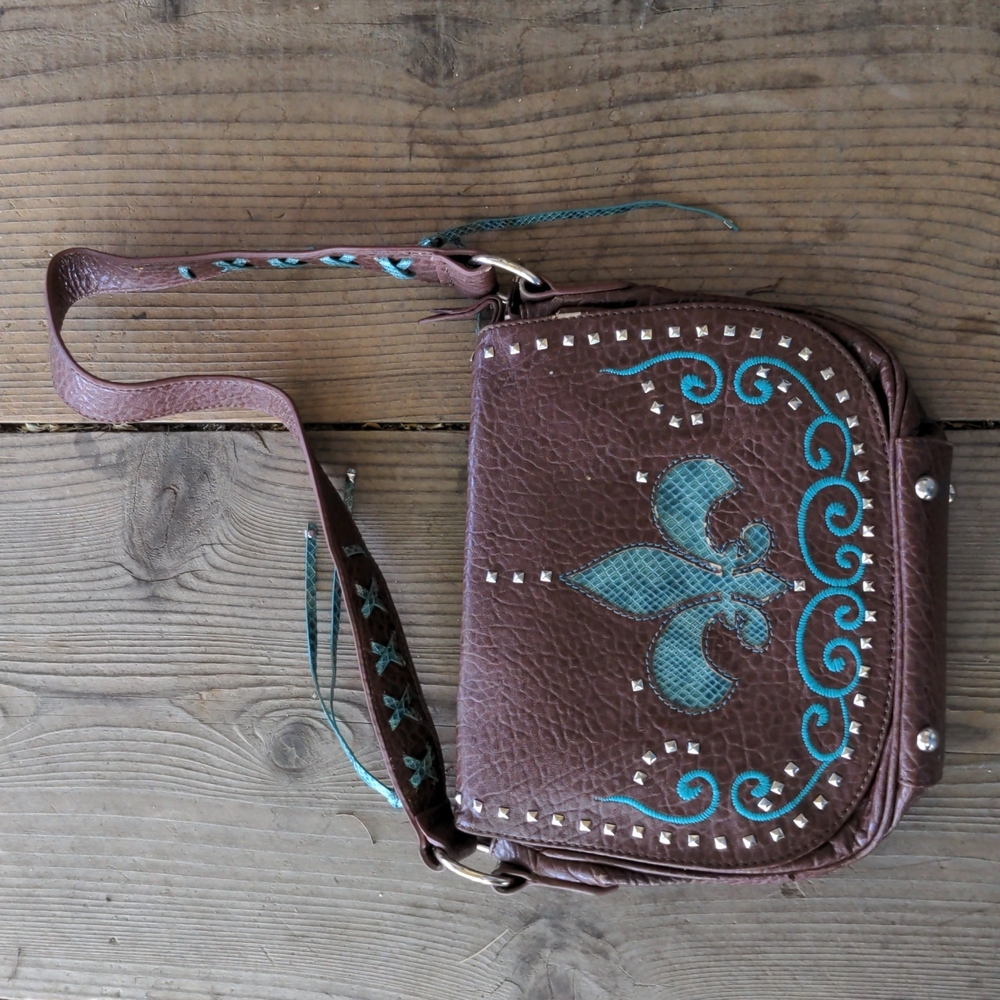 Wrangler Faux Leather Western Purse